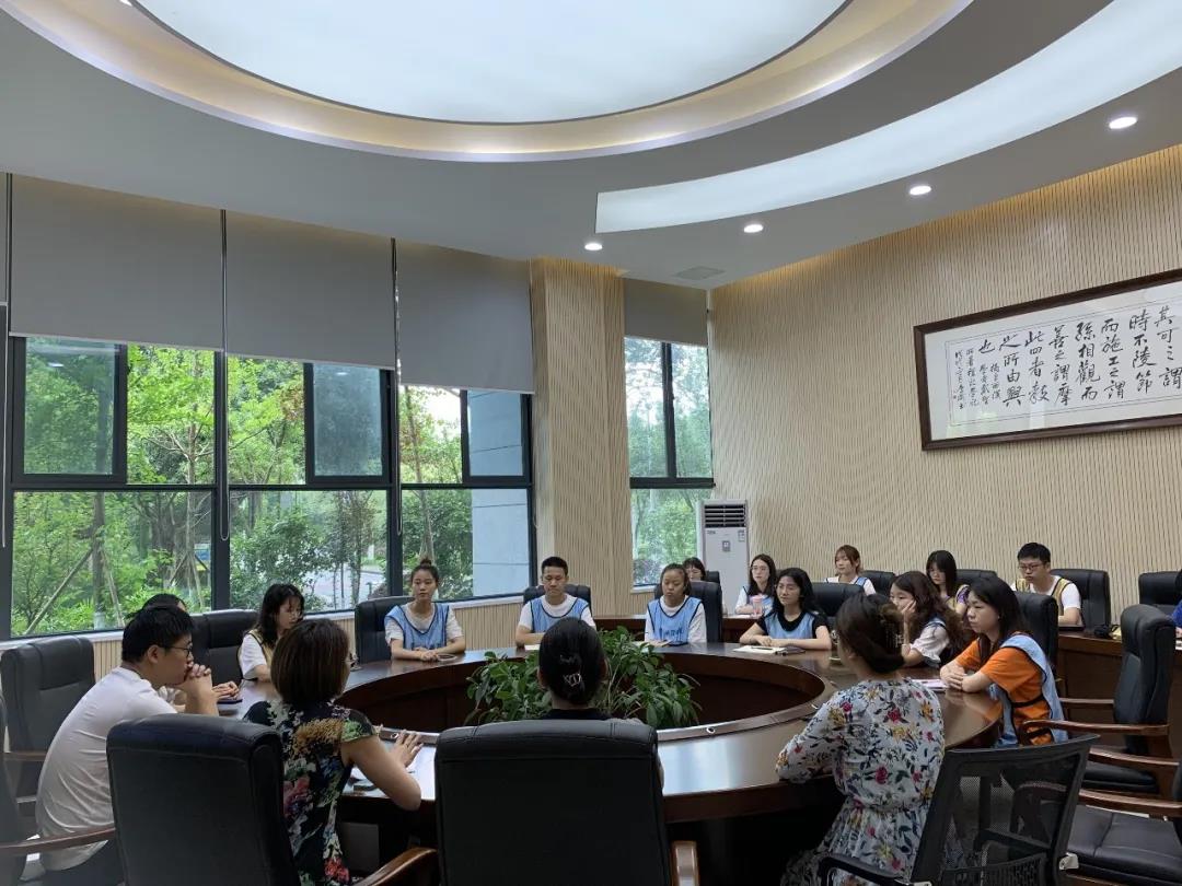 瀚海 Group&重庆对外经贸学院跨境电商实训班开班仪式